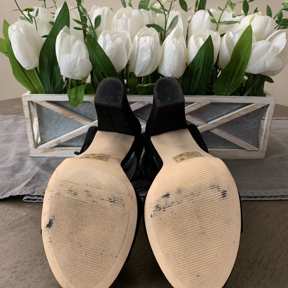 Black Heels by Spring - Picture 5 of 5
